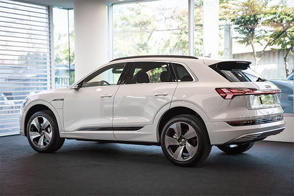 Audi e-tron