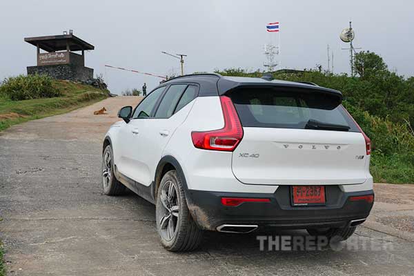 XC40