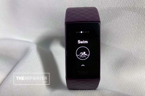 Fitbit Charge 4