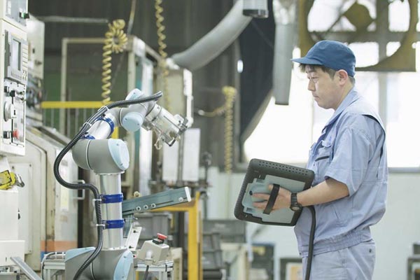 Universal Robots