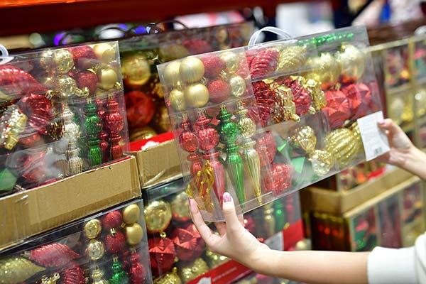 ท็อปส์ คลับ