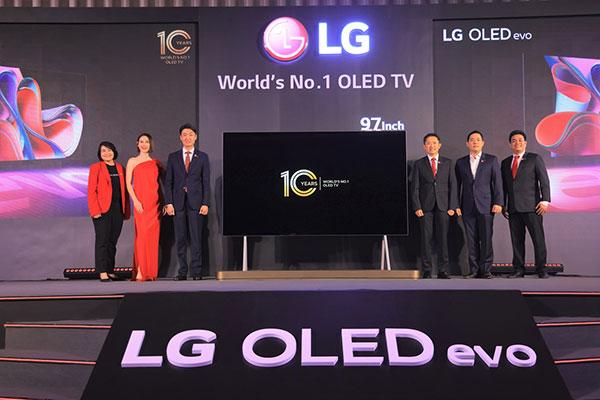 LG-10-Years-OLED