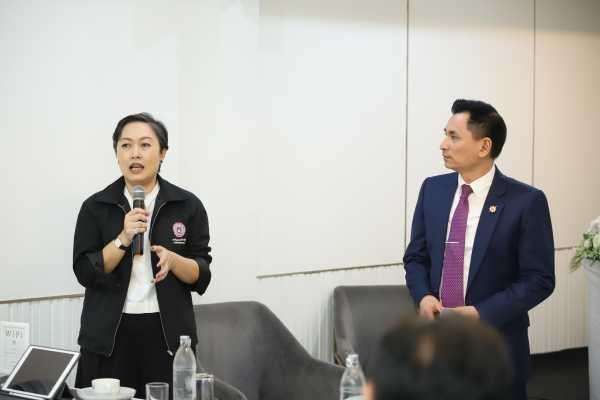 คุณวุฒิวิชาชีพ